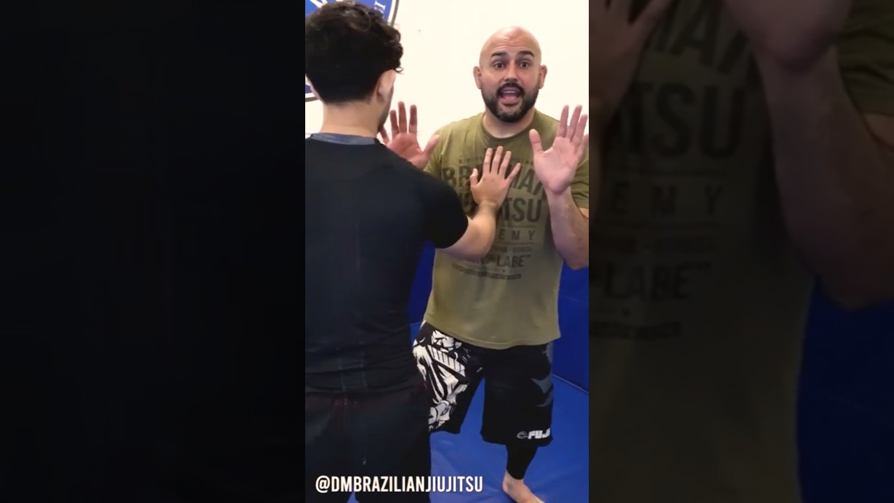Sneaky Wrist Lock Brazilian Jiu Jitsu Youtube