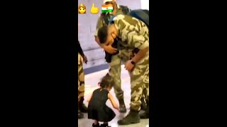 Little Girl Touching Army Jawan's Feet | Viral Video | Pravin Pro Shorts #shorts