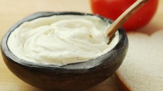 The Food Lab: How to Make Mayonnaise in Two Minutes or Less