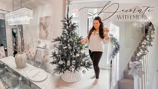 DECORATE WITH ME, FESTIVE AFTERNOON TEA, FORAGED CENTRE PIECE & MORE 🎄| VLOGMAS EPISODE 1
