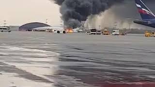 შერემეტიევოს აეროპორტში თვითმფრინავზე ხანძრის შედეგად 13 ადამიანი დაიღუპა