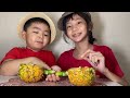 holiday style pineapple fried rice recipe 在家也能品尝到度假式的黄梨炒￼￼饭 黄梨炒饭的简单做法 菠萝炒饭 凤梨炒饭