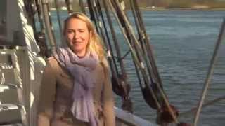 dutch reporter falls off boat into water ,,funny scene 2014 live....