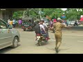 indian dancing cop directs traffic with style