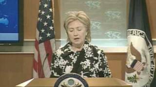 Clinton Calls for Restoration of Democracy in Honduras