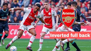 This is how Jurrien Timber looked like as an inverted right back at Ajax