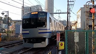 長野総合車両センターへ廃車回送される中で現在も運用中の横須賀線E217系Y−117編成