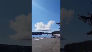 Large Object Flew Out Of The Cloud - Крупный Объект Вылетел Из Облака