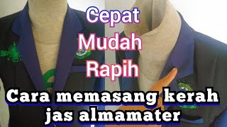 Cara memasang kerah jas almamater