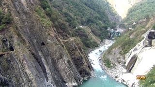 中橫公路大甲溪青山壩.