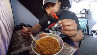 Spicy Ramen 2x with extra Thai Chilli Pepper [JL Jupiter Vlog]