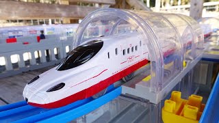 プラレール新幹線☆JR電車と地下ドーム型トンネルステーションで遊ぼう！