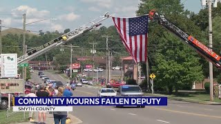 Droves of law enforcement accompany slain Smyth Co. deputy home