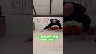 11 January 2024. Morning routine. #morningmotivation #morningroutine #over50 #mobilitytraining