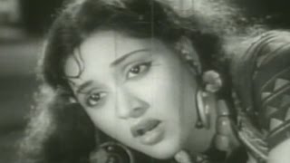 Mera Dil Ye Pukare Aaja - Vaijayanti Mala, Nagin Song