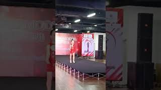 น้องณิชาเดินบนเวทีJunior Supermodel Thailand 2020