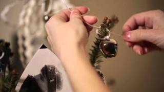 3 Must-Try Decorations for a Cheap Tabletop Christmas Tree