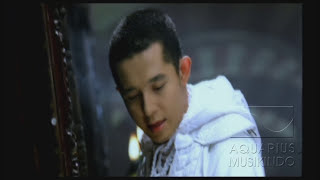 Melly Goeslaw feat. Amee - Ketika Cinta Bertasbih | Official Video
