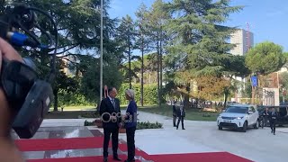 Presidenti Bajram Begaj pret në Tiranë Ursula von der Leyen