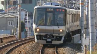 JR阪和線・浅香駅にて　平日朝ラッシュ時の列車