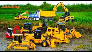 Bruder Construction Truck Toys! | Diggers, Bulldozers, Excavators, Backhoe | JackJackPlays