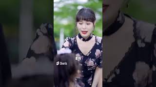 小女孩在街上被拐賣，好心人相救，沒想到小女孩竟然是？#短劇