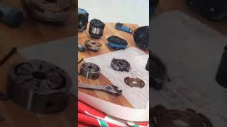 Hydraulic student pump failure analysis aeration cavitation contamination excessive heat over press