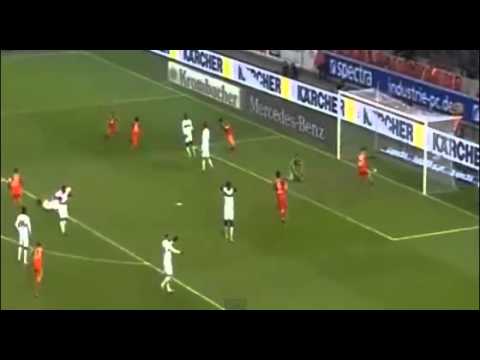 FÚTBOL: Golazo de chilena de Thiago