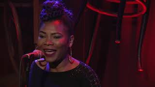 JUSTINA LEE BROWN - YOU NEVER KNOW (Acoustic Performance)