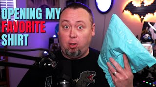 I just unboxed my new FAVORITE SHIRT! | Mike's Domain