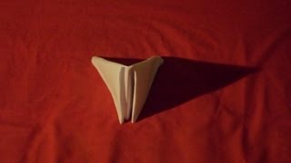 How To Fold Napkins - Sail Fold (Napkin folding)