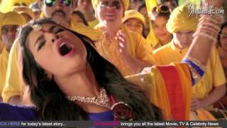 IPL 2013: Priyanka Chopra in a spiritual avatar in the latest Pepsi ad