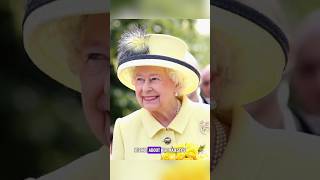 Why did Queen Elizabeth appear in hats? #shorts #viral #queen #crown