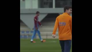 Barcelona’s Riqui Puig scores from IMPOSSIBLE angle in training! | #Shorts | ESPN FC