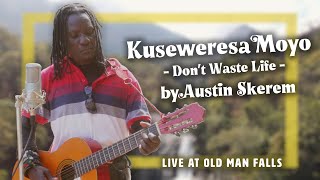 Malawi Musician Austin Skerem : Kuseweresa Moyo