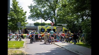 Scooterrijder komt hard ten val op fietspad - Parkweg Schiedam