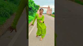 Suno miya suno miya #dance #dancerchitra #shorts #viralvideos #trending #chitrakootkiqueen