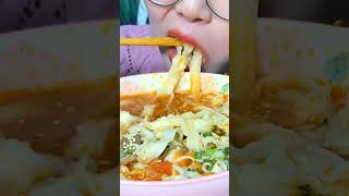 Noodles ASMR / ASMR Food Eating Sound / Noodles Mukbang #Shorts (4)