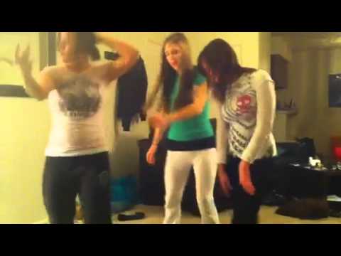 Teach Me How To Dougie! Just Dance - YouTube