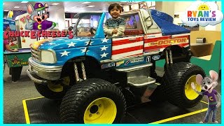 Chuck E Cheese Family Fun Indoor Games and Activities for Kids