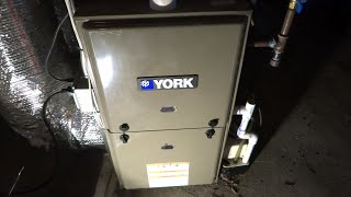 GAS FURNACE SHUTTING DOWN