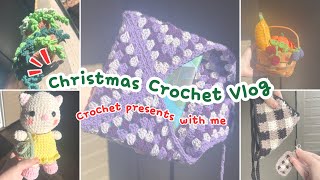 Christmas Crochet Vlog! Crocheting Presents with Me