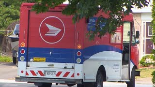 Canada Post presents new framework to workers union to reach deal