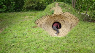 GIRL LIVING OFF GRID BUILD fULLY EQUIPPED TUNNEL HOLE UNDERGROUND