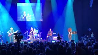 Fish live - Oosterpoort, Groningen - 2024 - Waverley Steps + intro