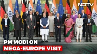 PM Modi Gets Grand Welcome In Berlin | Left, Right & Centre