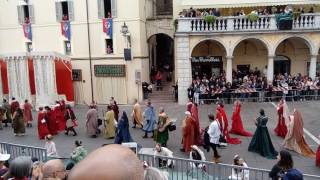 Calendimaggio 2017 parte di sotto Assisi 1