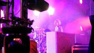 Mad Love - Elaine Bradley at Rooftop Concerts 2014