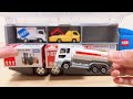 【トミカ コンボイ】はたらくくるま1に出てくるトミカをコンボイに収納したよtomica mini cars loading into a convoy toy truck adventure