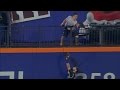 COL@NYM: Fan interference nullifies Flores' home run